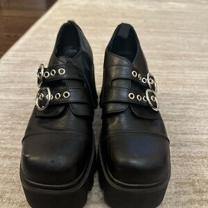 Black Leather Lamoda Platform Shoes with Buckles